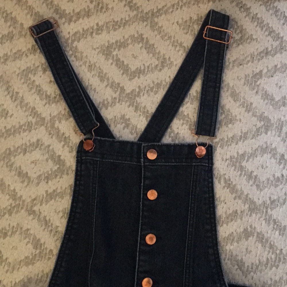 girls/ women’s overalls